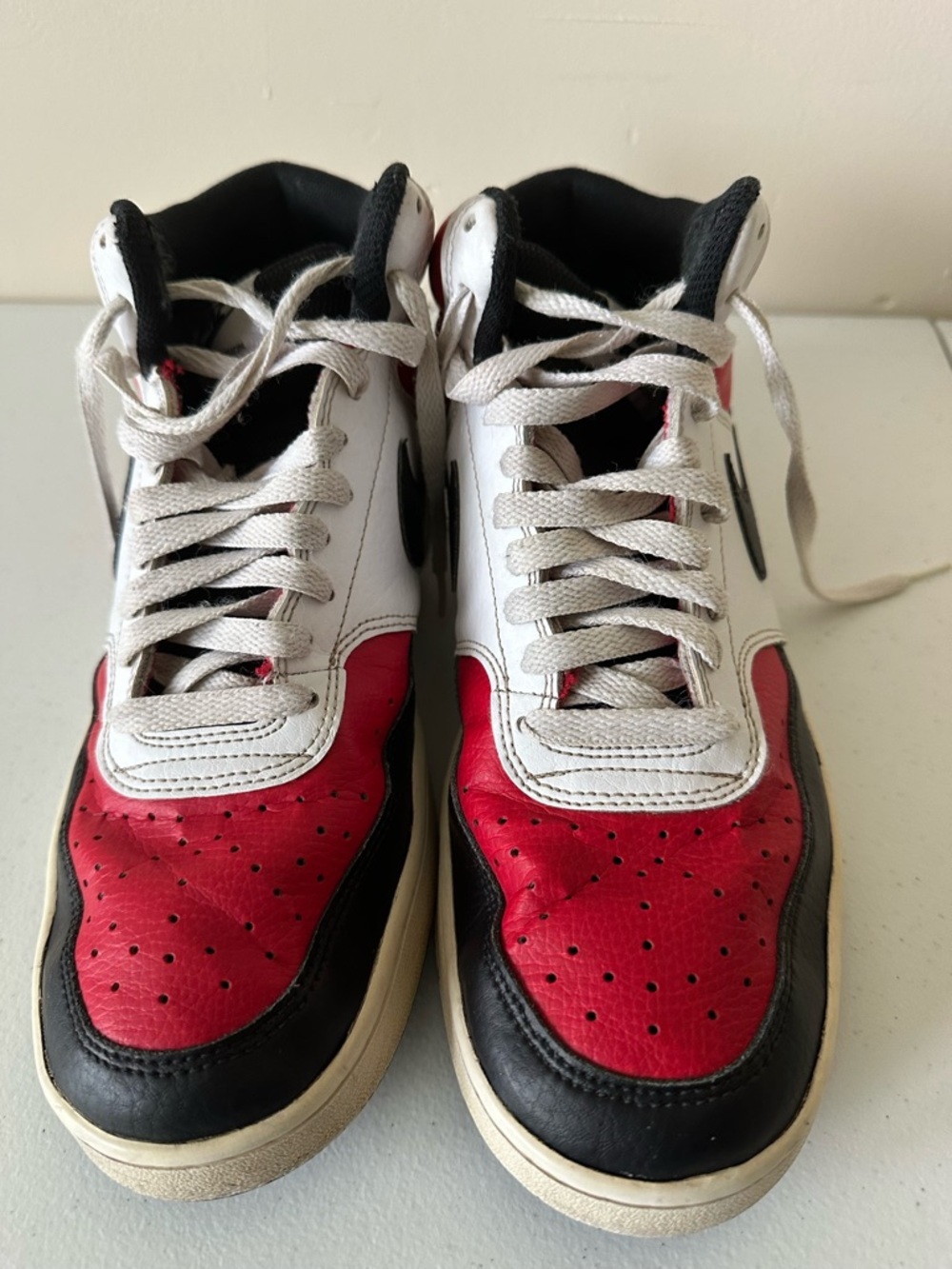 Nike Court Vision Men's 9.5 Mid Sneaker Shoe Red/White/Black Old School Style po